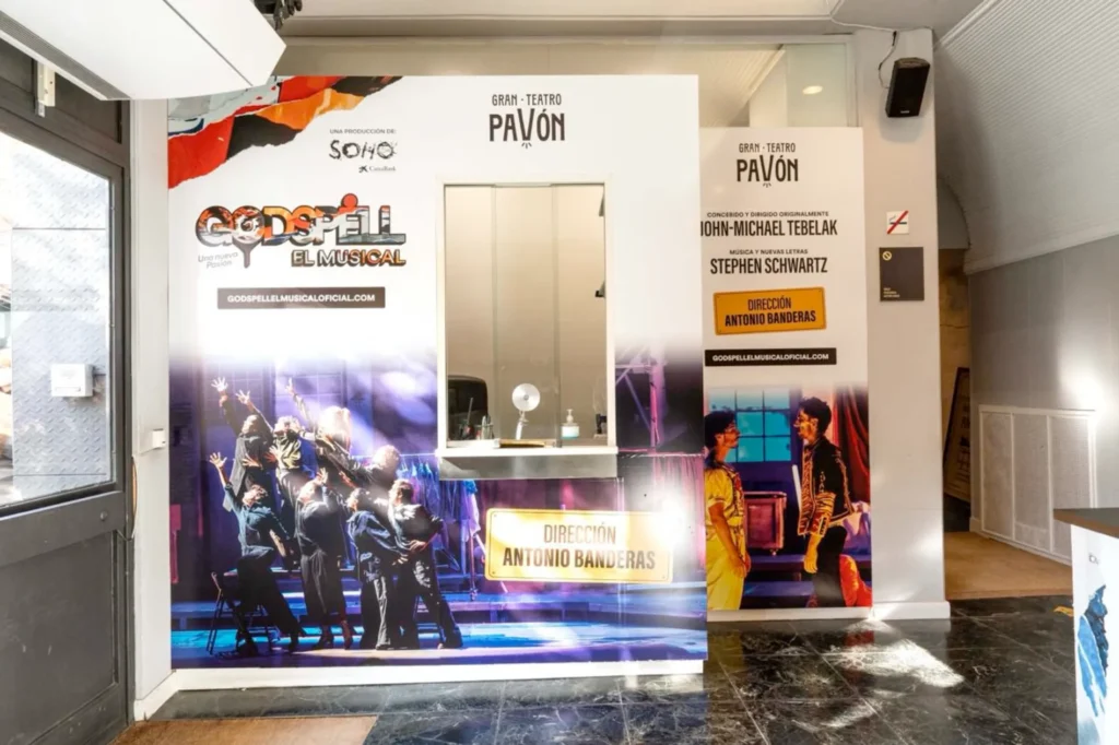 Hall Vestibulo